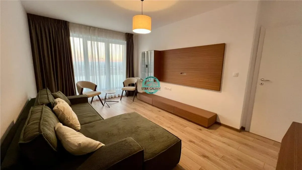 Vand apartament cu 2 camere in Complexul Maurer cu loc de parcare - foto 3