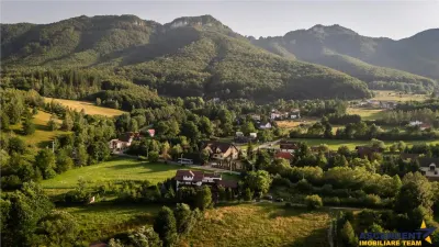 Residential/ investitiola/ Pensiune/ Centru seniorial, 531 mp, 1.800mp teren - Zarnesti