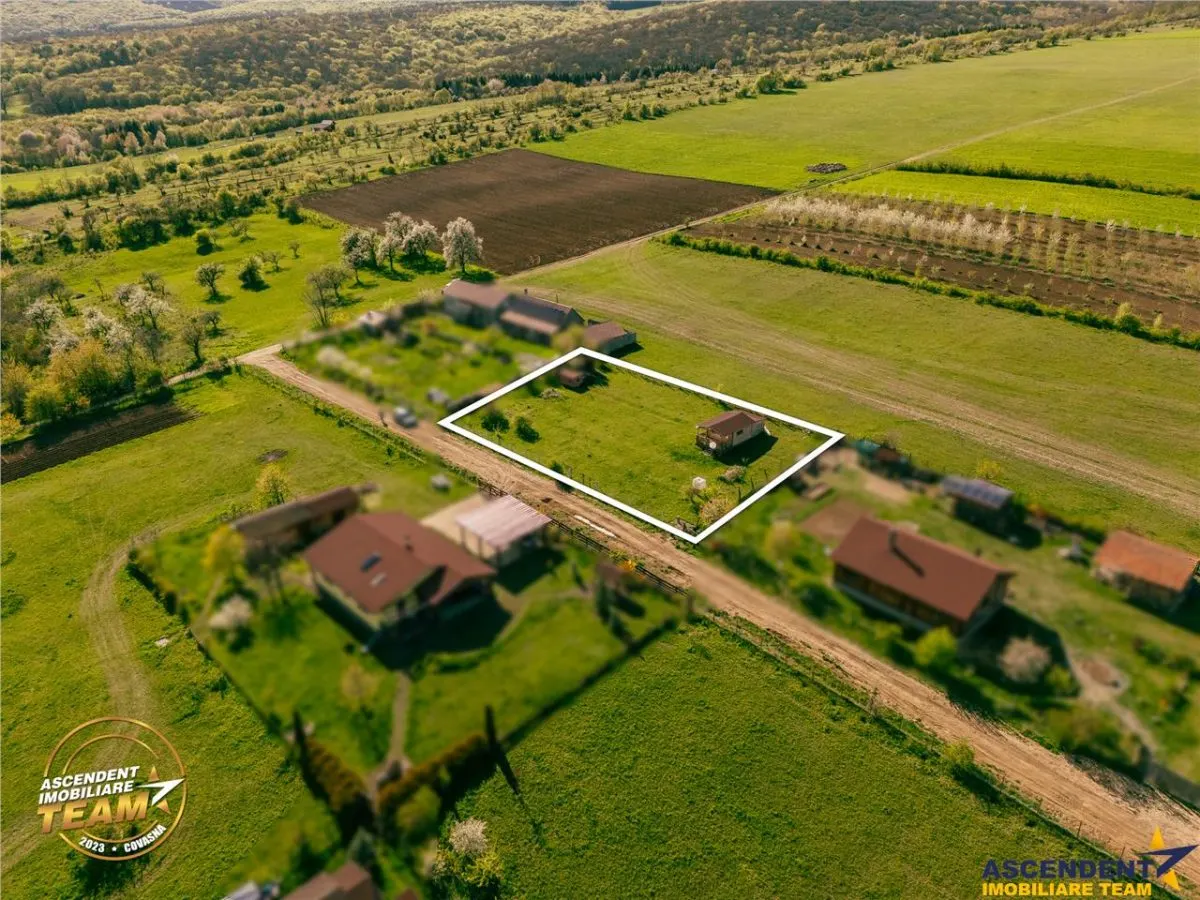 Casuta cu teren de 1.500 mp, Calnic, Covasna,  la 10 minunte de Sfantu Gheorghe - foto 3