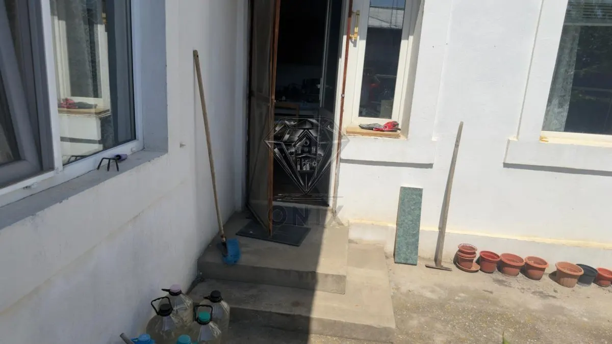 Casa 5 camere, caramida, garaj, pivnita â€” Cantacuzino, Ploiesti - foto 14