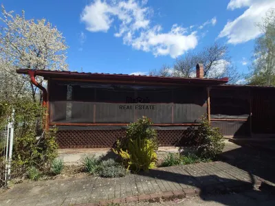 Casa cu gradina si foisor in Brazii Arad - foto 18