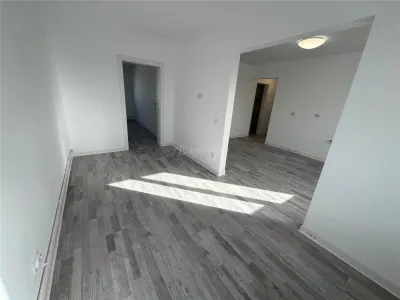 Bocsa Romana, Proiect NOU, 28 de Apartamente cu 2 si 3 Cam., Modernizari Premium. - foto 11