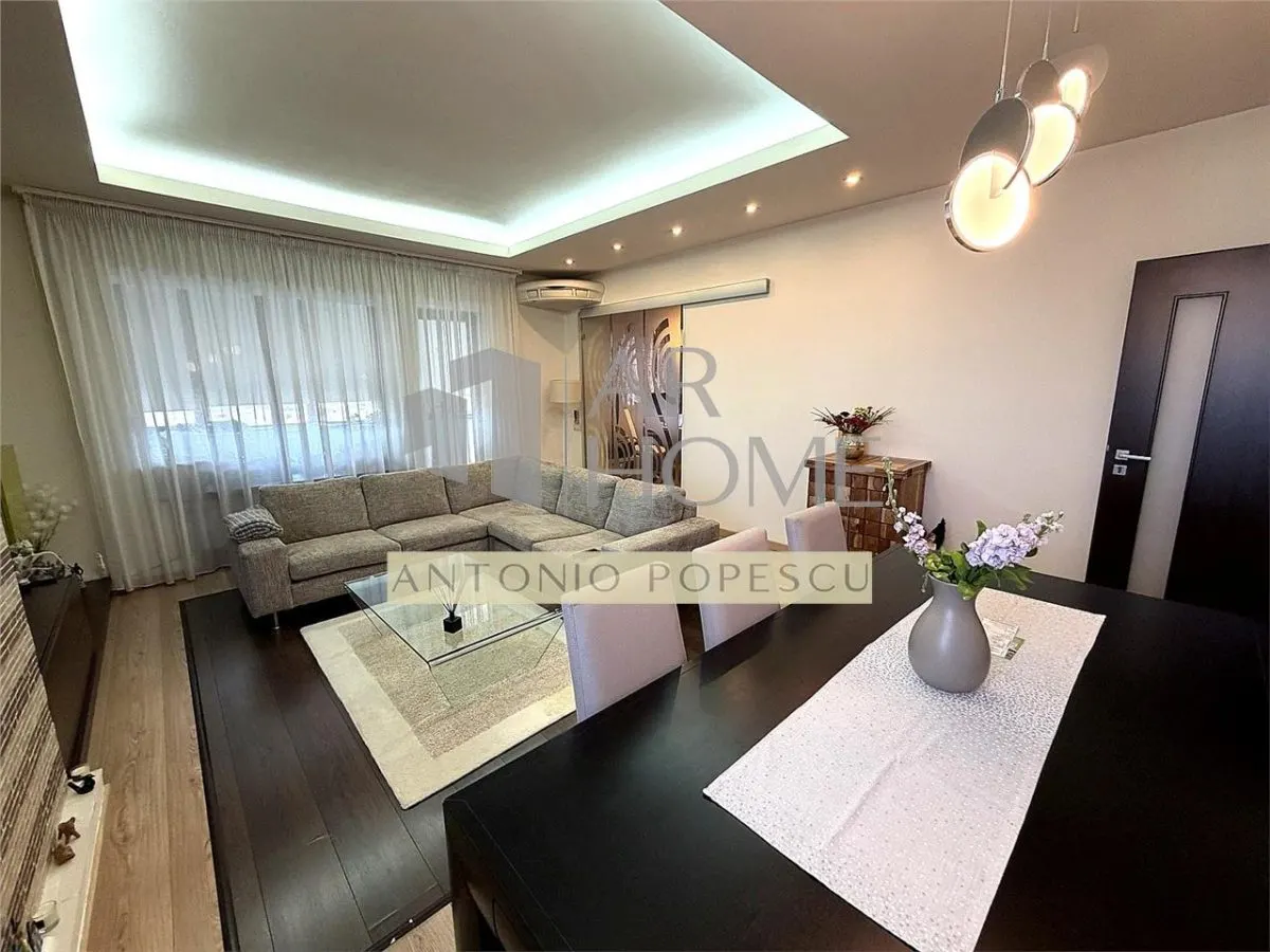 Apartament 4 camere, garaj si boxa, in Ploiesti, zona centrala. - foto 2