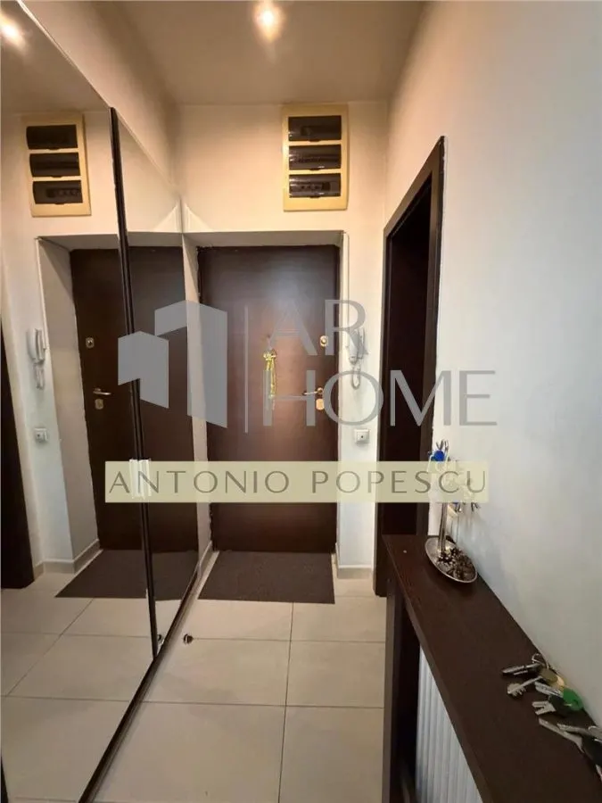 Apartament 4 camere, garaj si boxa, in Ploiesti, zona centrala. - foto 22
