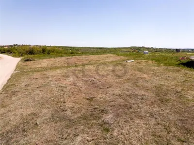 RECO Teren intravilan   1388mp -dealuri Oradea-Izvorului - foto 8