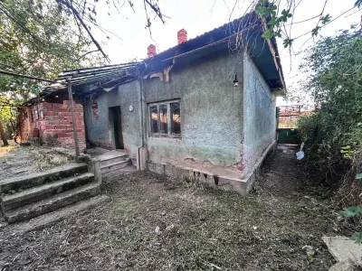 Bocsa Romana, 2 Corpuri de cladire cu Teren si garaj, la Strada Principala - foto 11