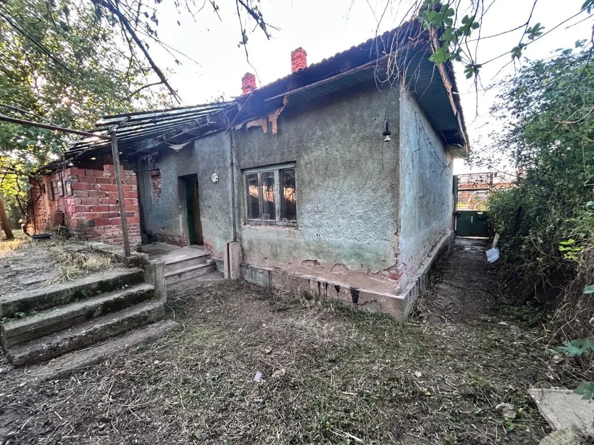 Bocsa Romana, 2 Corpuri de cladire cu Teren si garaj, la Strada Principala - foto 11