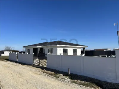 RECO casa moderna 4 camere Cheriu - foto 25