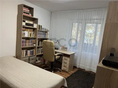 RECO  APARTAMENT 3 camere Dacia - foto 11