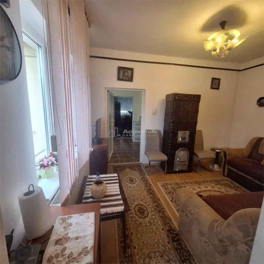 Bocsa Vasiova, Casa cocheta pentru familie, cu Gradina. - foto 12