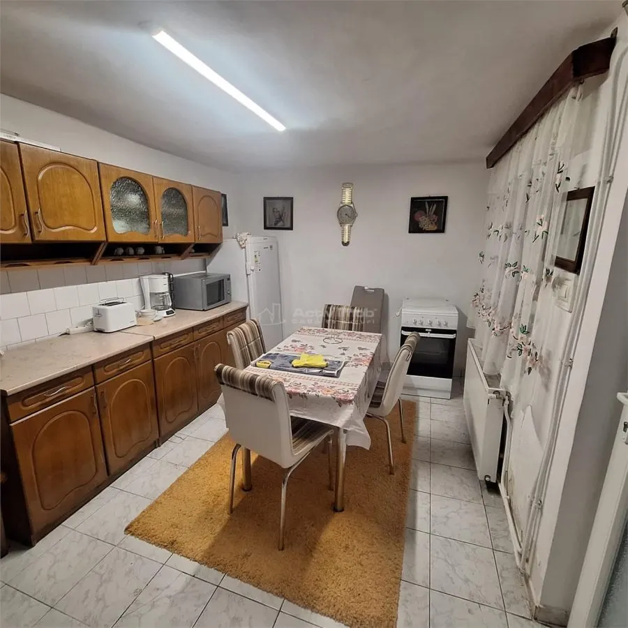 Bocsa Vasiova, Casa cocheta pentru familie, cu Gradina. - foto 7