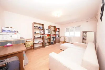 Apartament 3 camere | Decebal - foto 3