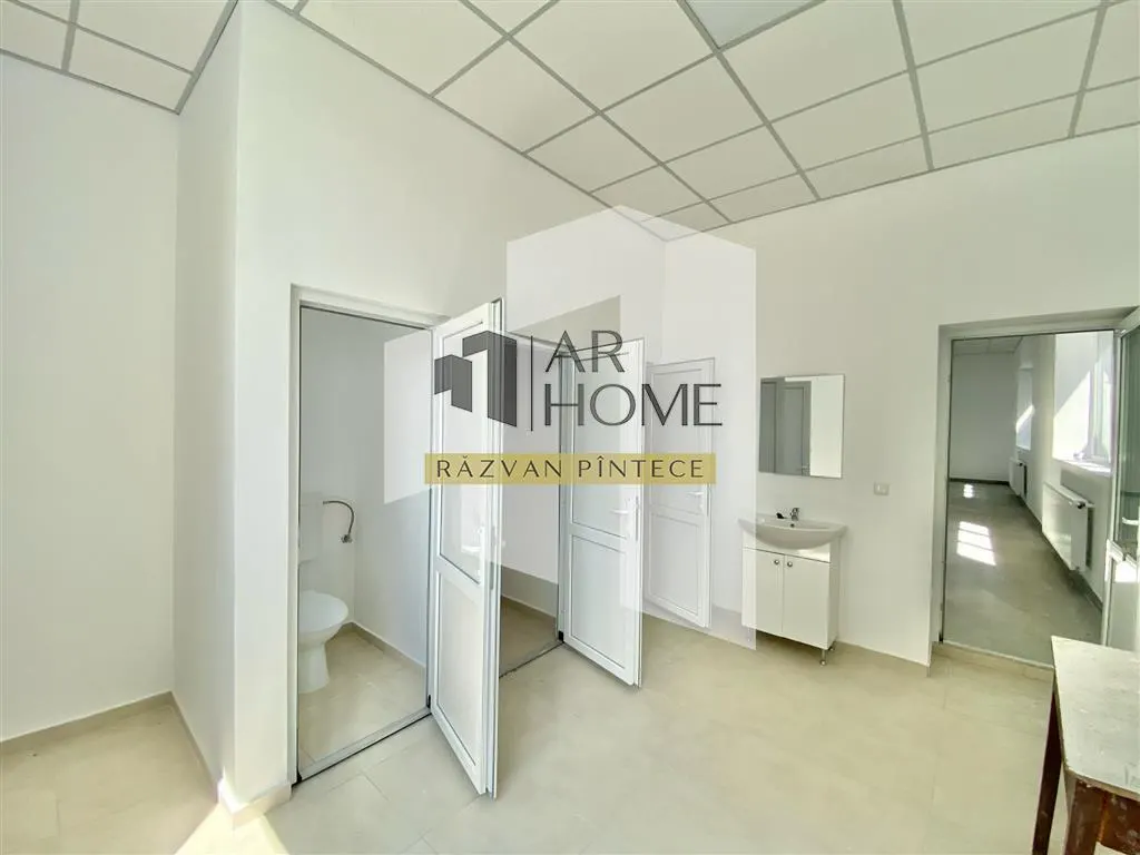 Hala industriala, renovata complet, 280 mp, central Moreni, Dambovita - foto 7