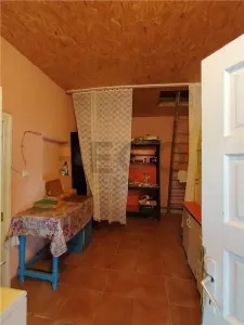 RECO Casa in Poiana tasad cu teren  5000mp - foto 4