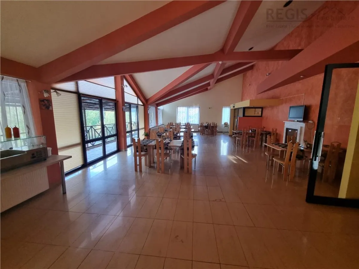 Hotel de +20 de camere in renumita statiune turistica  Poiana Brasov - foto 16
