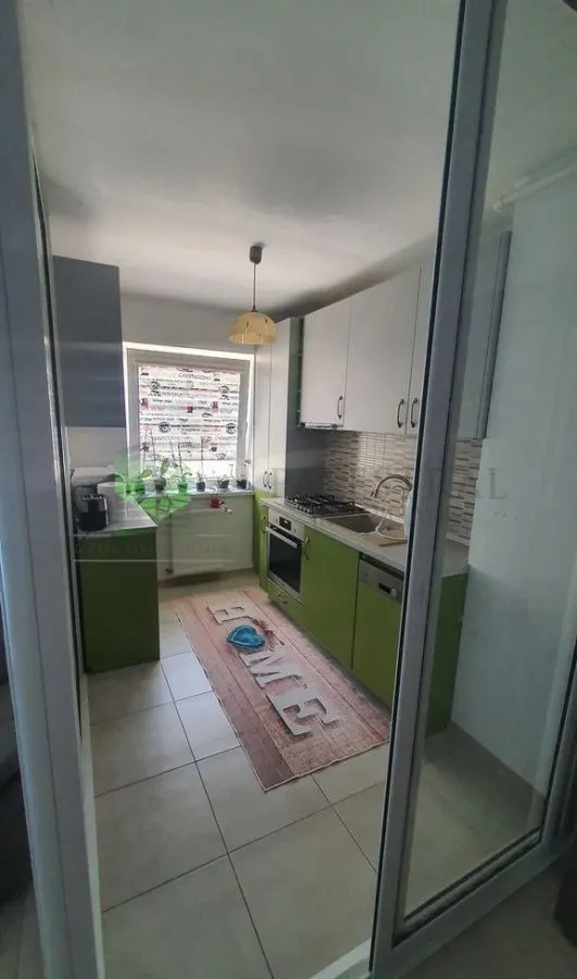 Apartament 2 camere Tractorul-Top City,mobilat-utilat, 131500 Euro - foto 2