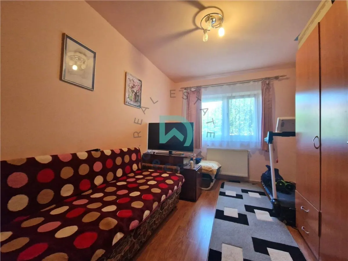 Apartament 4 camere, Tractorul, Brasov - foto 4