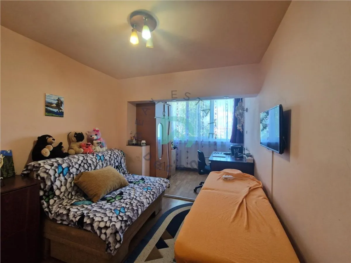 Apartament 4 camere, Tractorul, Brasov - foto 5