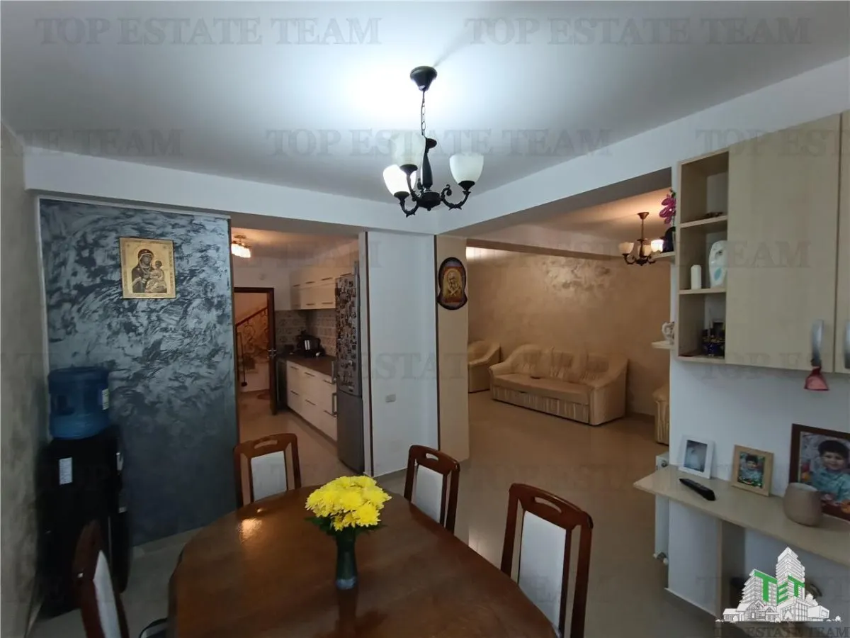 Casa deosebita P+1 cu 4 camere, foisor in curte si garaj, in Bragadiru aproape de Leroy Merlin si de Soseaua Alexandriei. - foto 8