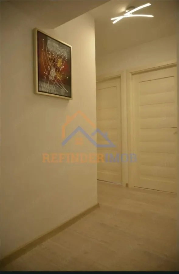 Apartament de vanzare cu 3 camere, 2 gr sanitare - zona 13 Septembrie - foto 6