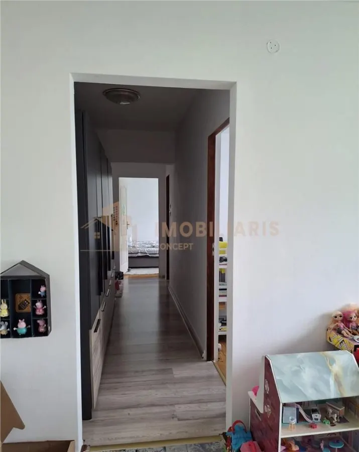 Apartament 3 camere Cartierul Sasar - foto 13