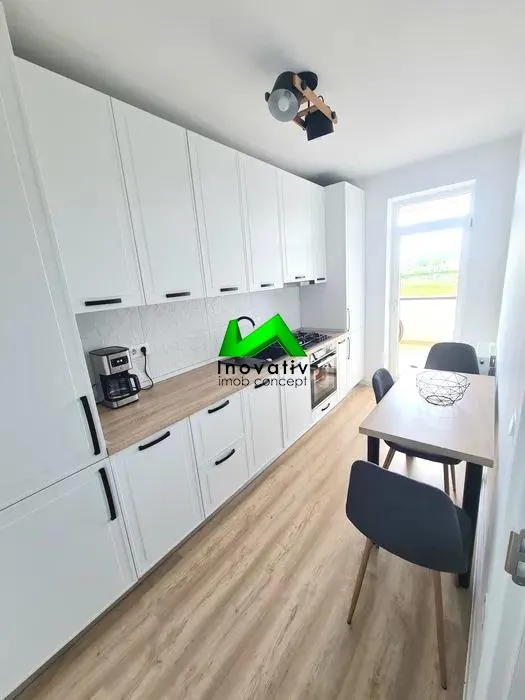 Apartament de vanzare 2 camere Sibiu Lazaret Henri Coanda - foto 4