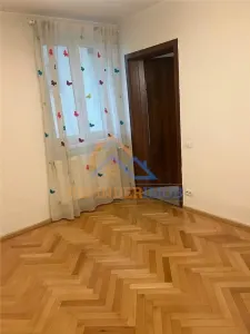 Vanzare 3 camere Ramnicu Sarat 57mp - foto 5