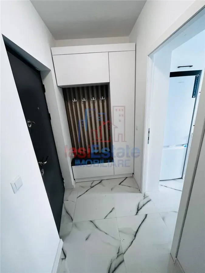 Apartament 1 camera cu loc parcare zona Capat Cug - foto 1