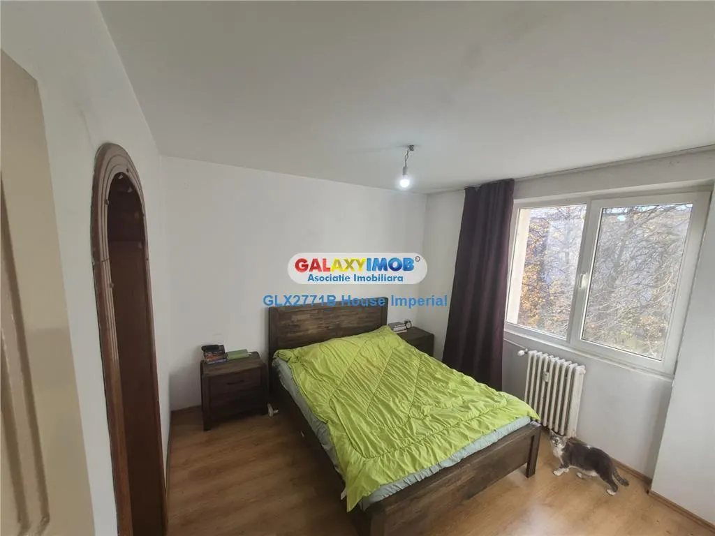 Apartament 2 camere bld Basarabia plan secund - foto 4