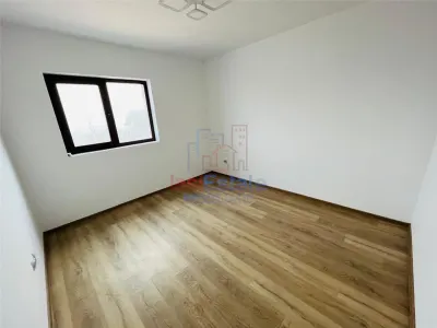 Apartament cu 2 camere Decomandat cu Parcare Capat Cug - Iasi