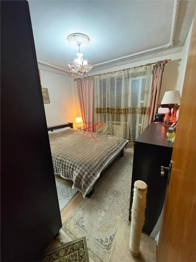 Vanzare apartament 3 camere Doamna Ghica - foto 1