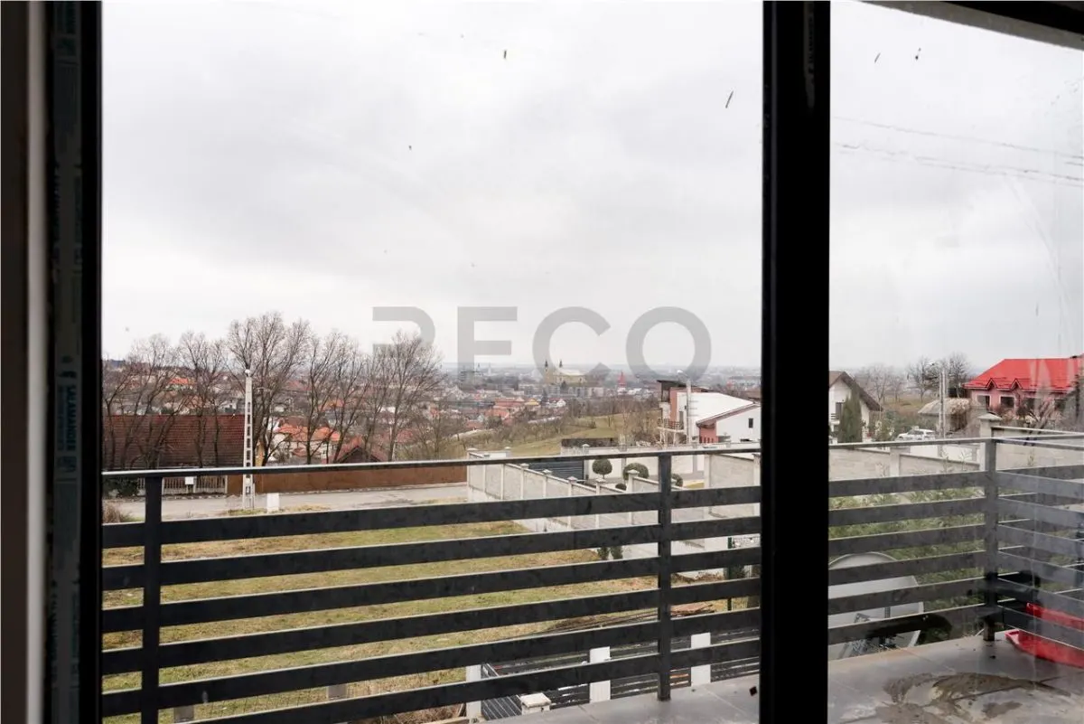 RECO apartament cu 3 camere parter + 2 etaje Oradea zona dealuri - foto 25