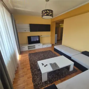 Apartament de inchiriat,  3 camere in Bistrita, jud. Bistrita-Nasaud - foto 2
