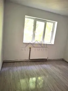 Exclusivitate !!! Apartament 2 camere conf  1 dec zona Micro 5 - foto 4