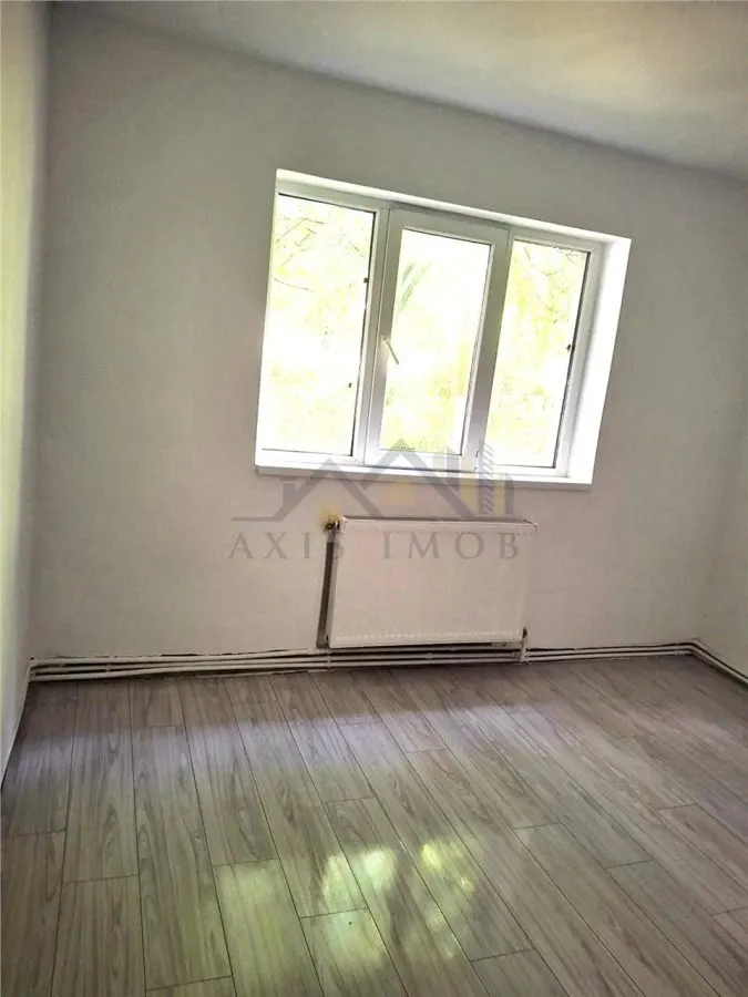Exclusivitate !!! Apartament 2 camere conf  1 dec zona Micro 5 - foto 4