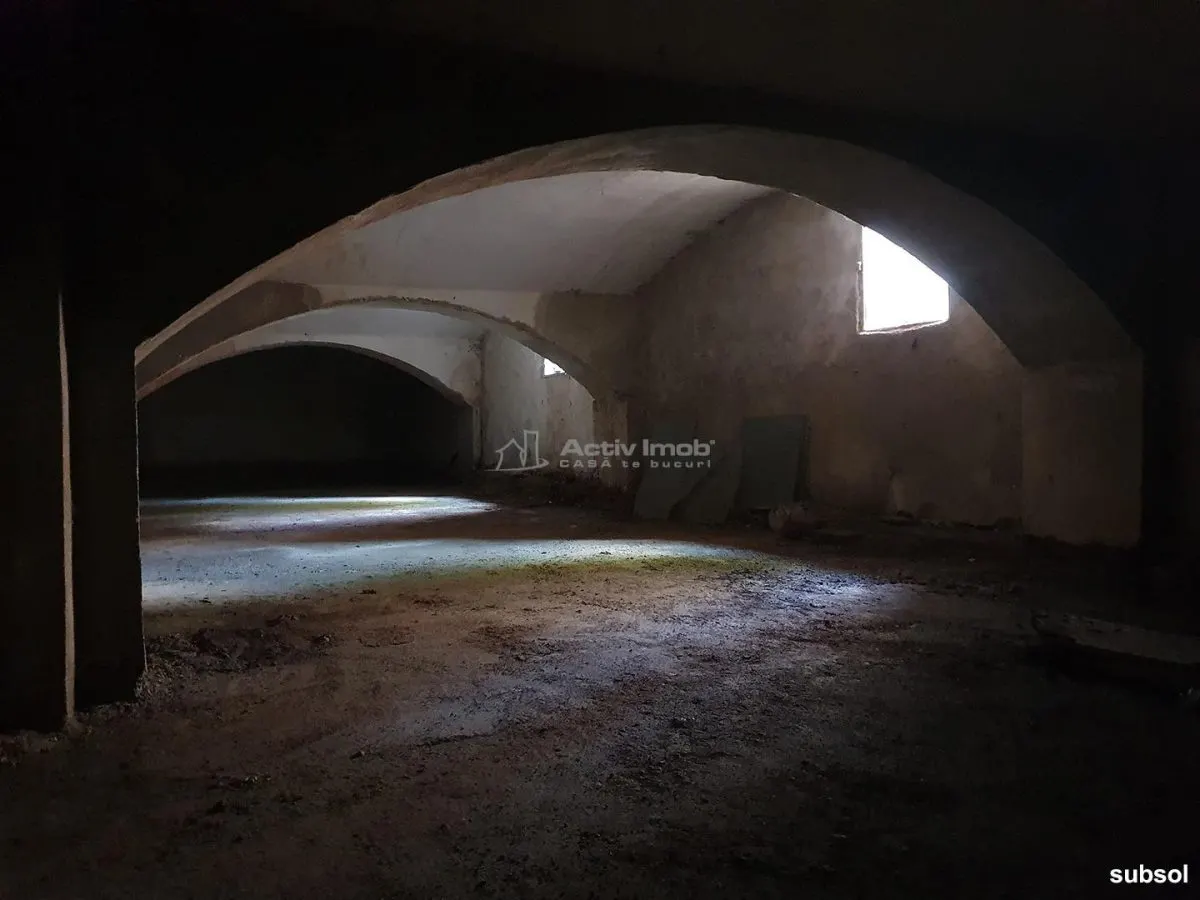 Bocsa Montana, Casa Solida + Teren, Strada Principala - foto 13