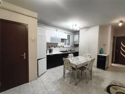 Apartament 3 Camere 70 mp Fortuna Zona Linistita - foto 12