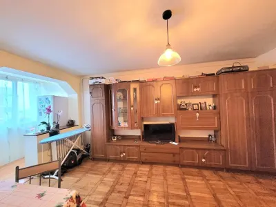 Garsoniera Astra -piata,etajul 8,mobilata,libera,59900 Euro - foto 3