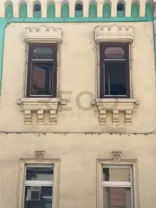 RECO Apartament ultracentral, loc de parcare privat inclus plus boxa - Oradea