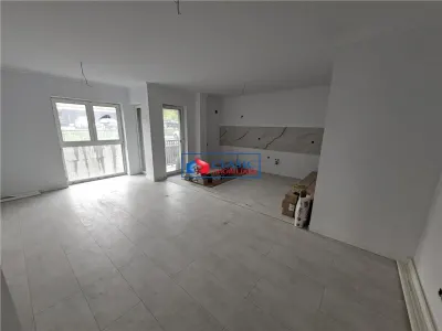 Vanzare apartament 4 camere de LUX bloc nou zona VIVO Floresti - Floresti