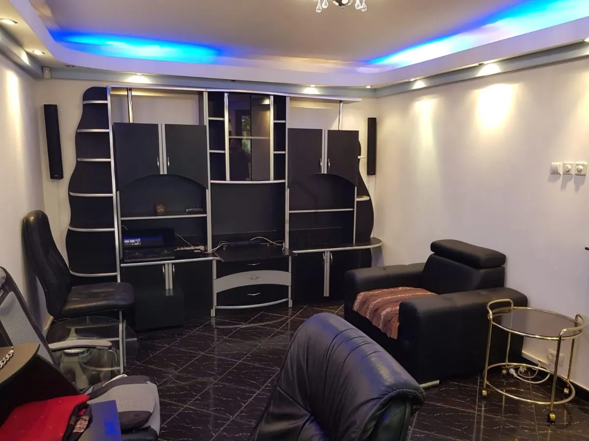 3 Camere Decomandat | Metrou Valea Ialomiței | Drumul Taberei|Sector 6 - foto 2