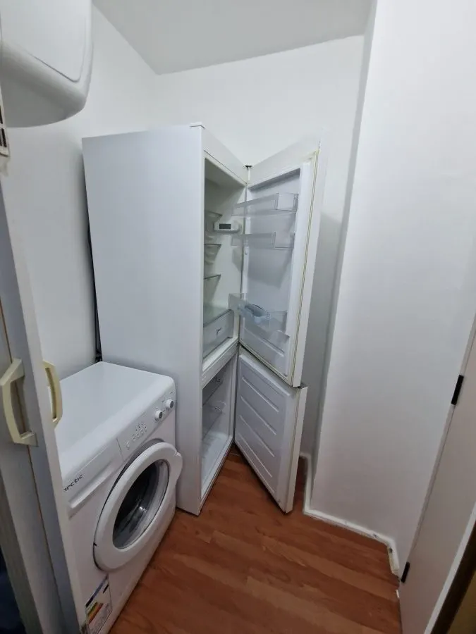 Apartament 2 camere Tractorul-piata,renovat,mobilat,57600 Euro - foto 7