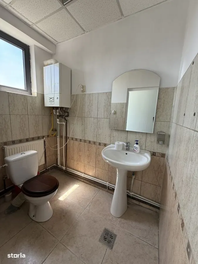 Spaţiu de birouri modern TARGU CUCU -899 EURO - foto 9