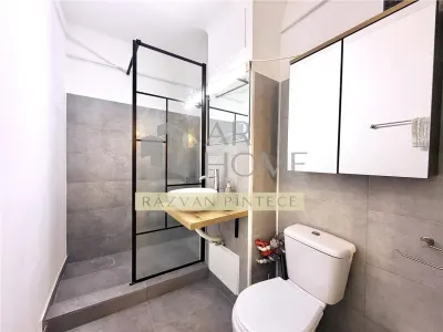 Garsoniera spatioasa cu terasa 20 mp, ultracentral Catedrala, Ploiesti - foto 10