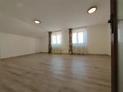Casa P+E de vanzare in Lilieci â€“ 3.350mp teren intravilan, livada, 2 garaje, panouri solare - foto 15
