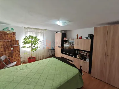 Casa tip parter strada Orizontului - foto 2
