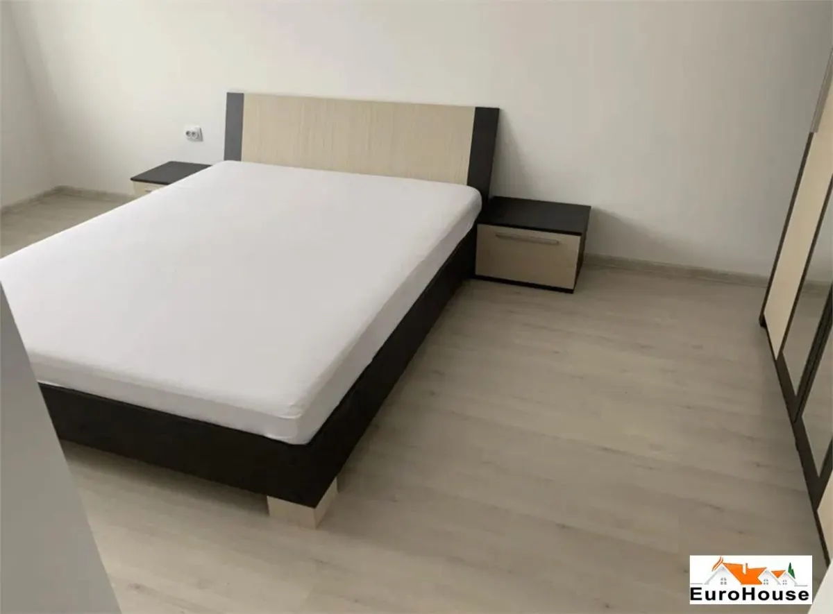 Apartament de vanzare cu  2 camere , Alba Iulia Zona Cetate - foto 6