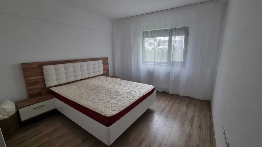 Apartament 2 Camere Decomandat Complex Bucium Confort - 399 euro - foto 2
