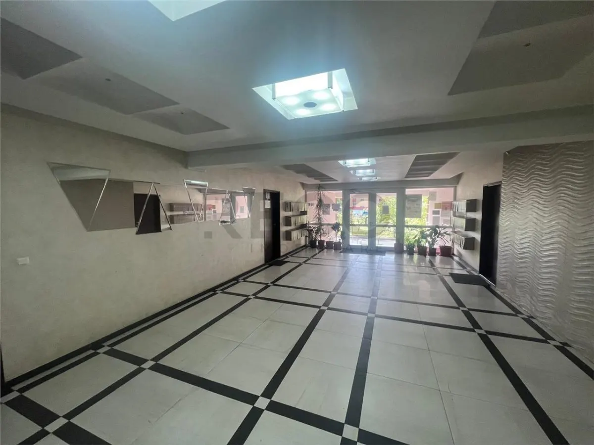 RECO Apartament 2 camere, zona Nufarul, etaj 5/8, lift, 60 mp utili - foto 19