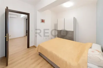 RECO Apartament 2 camere, zona Nufarul, etaj 5/8, lift, 60 mp utili - foto 8